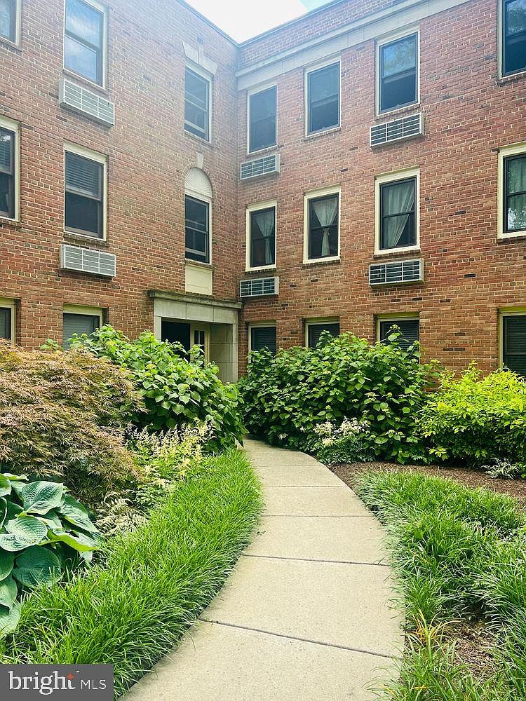 4822 Chevy Chase Dr APT 203, Chevy Chase, MD 20815 | Zillow