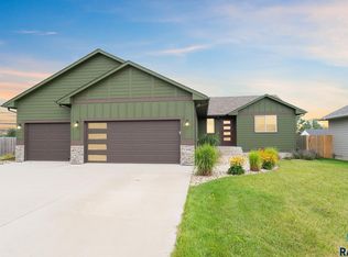 1500 N Poplar Ave, Tea, SD 57064