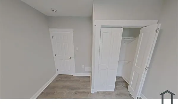1939 N Myrtlewood St — Photo 6