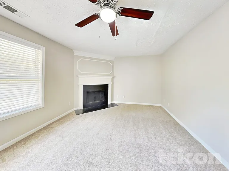 3886 Ligney Creek Ct — Photo 3