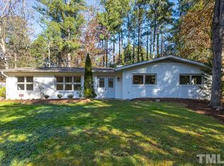 1915 Overland Dr, Chapel Hill, NC 27517