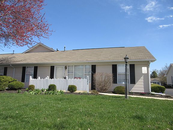 3rd image of 1344 Hillview Cir W
