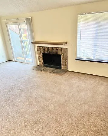 Westlakes Apartments — Photo 26