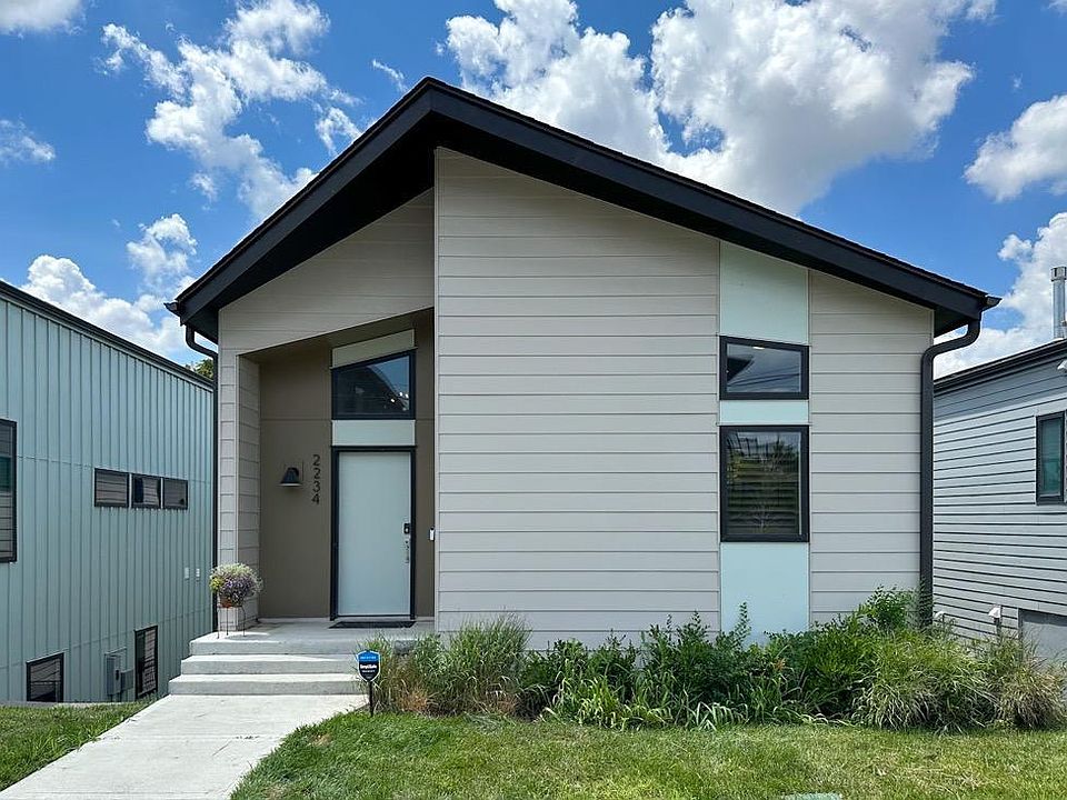 1st image of 2234 Tracy Ave