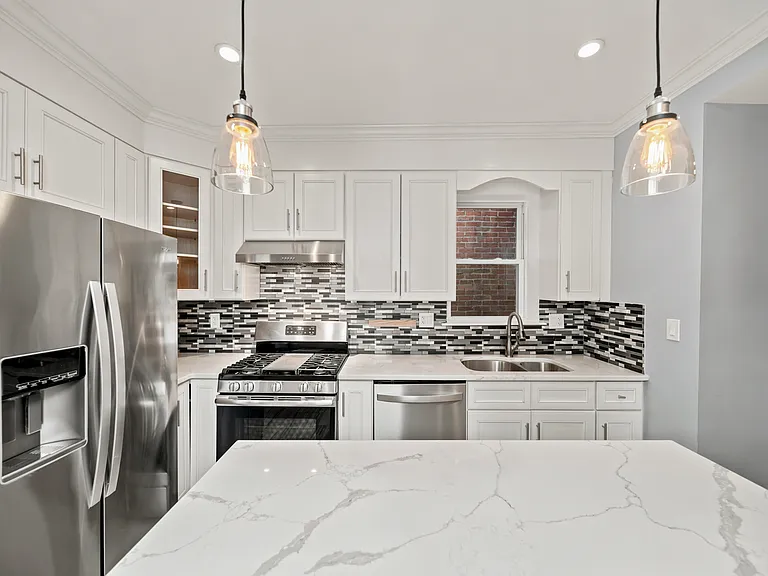 1102 Trinidad Ave NE — Photo 10