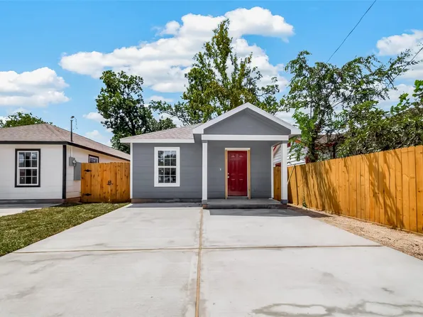 7412 S Hall St, Houston, TX 77028