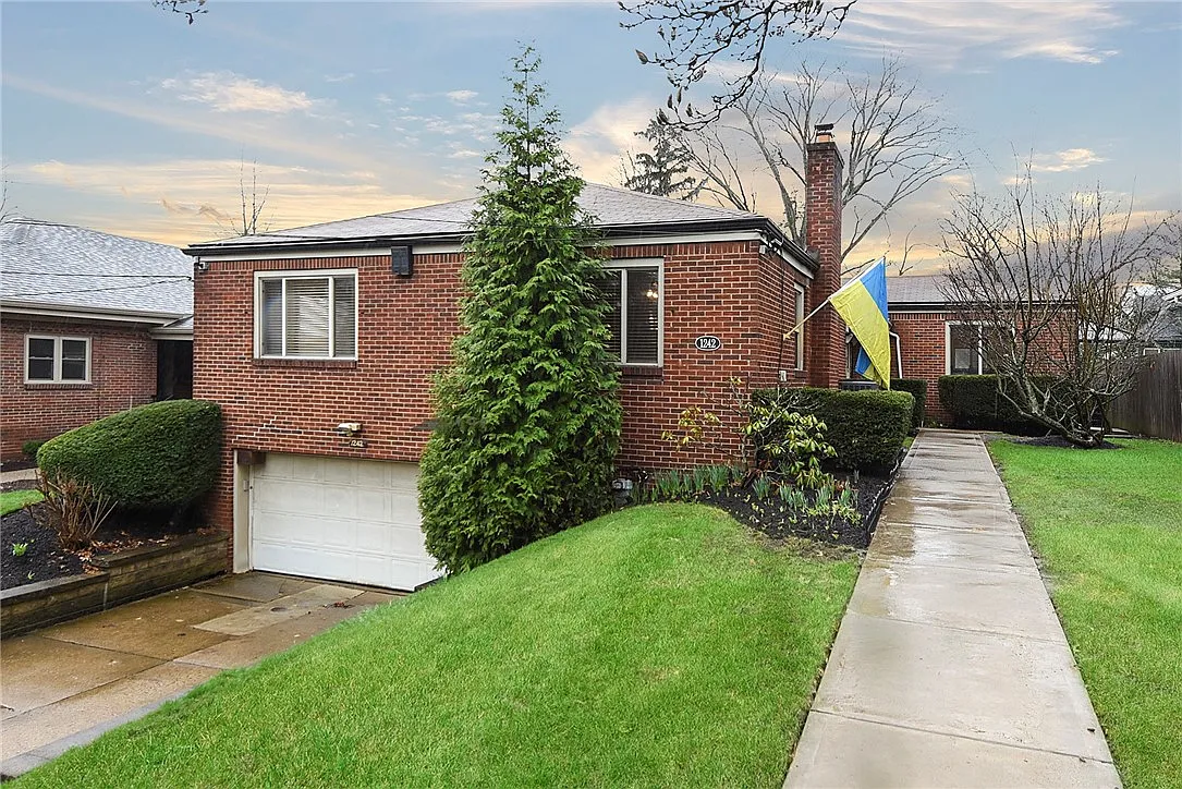 1242 S Negley Ave photo 1