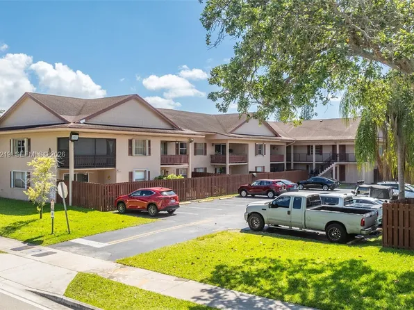 11203 SW 88th St #108A, Miami, FL 33173
