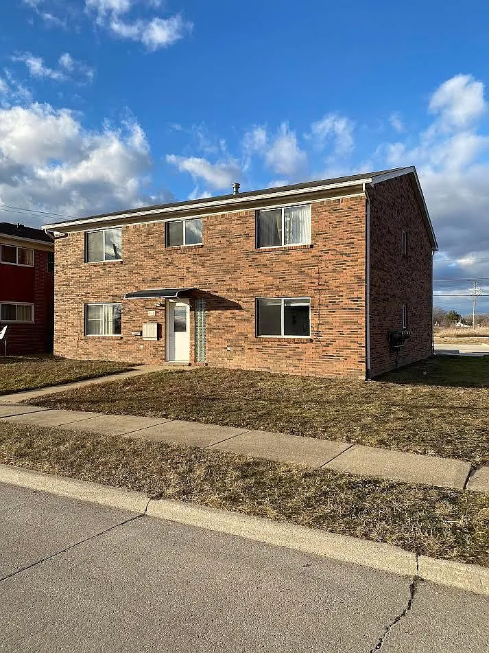 1 bed, 600 sqft, $875 — Photo 1