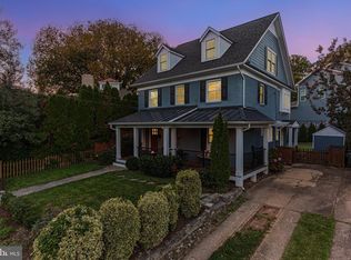 5719 15th St N, Arlington, VA 22205