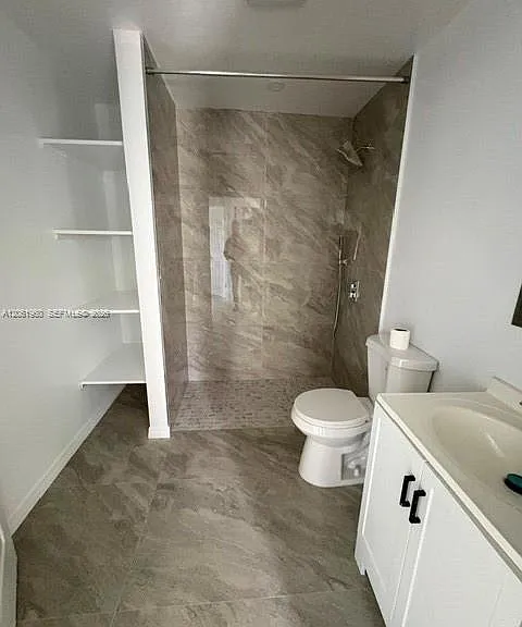 5401 NW 22nd St #2 — Photo 6