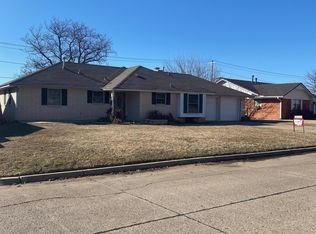 424 Claremont Dr, Norman, OK 73069
