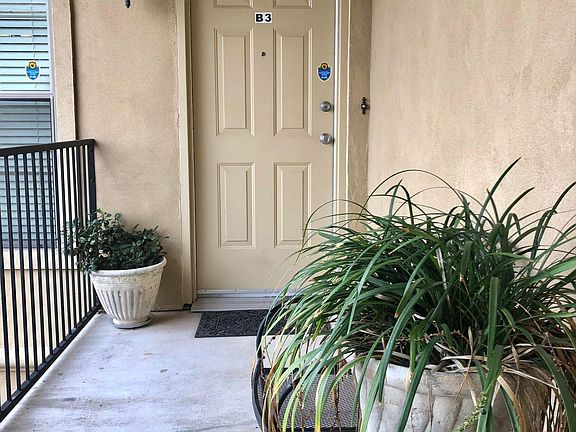 3rd image of 9413 Burbank Dr #C