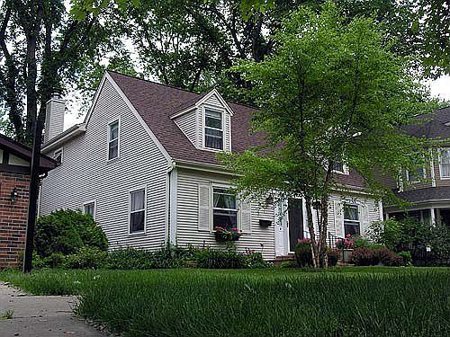 5th image of 1930 Elmwood Ave