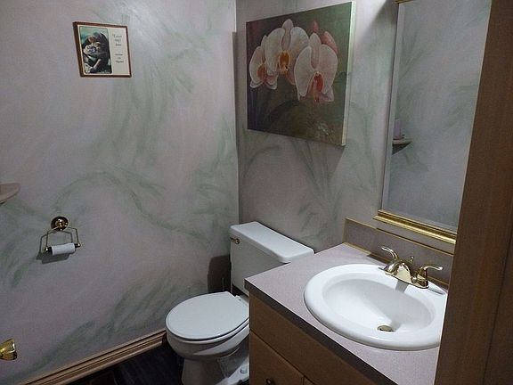 Guest bath