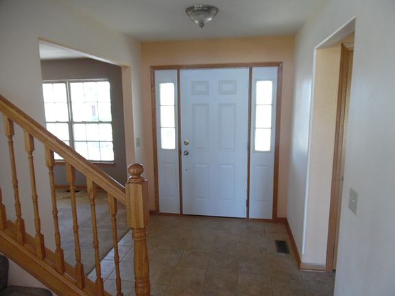 4th image of 473 Verona Dr