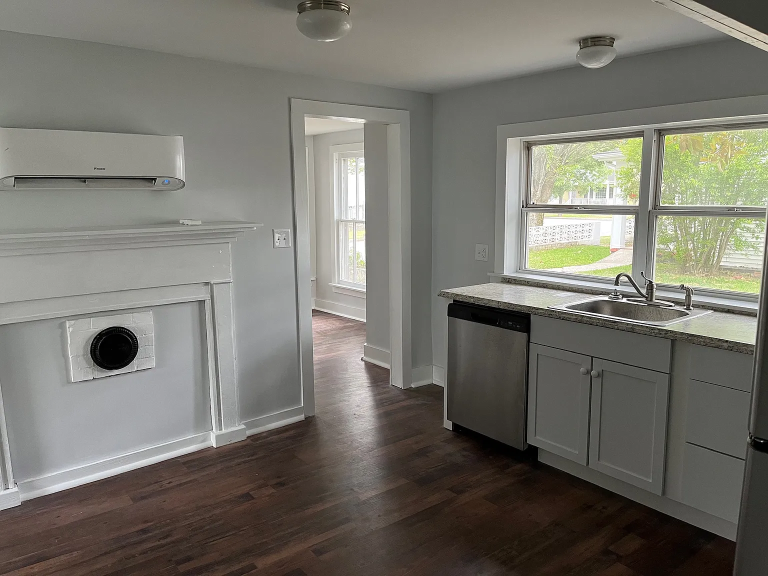 1 bed, 750 sqft, $1,000 — Photo 4