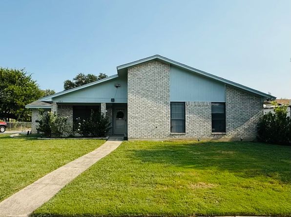 203 Daffodil Dr