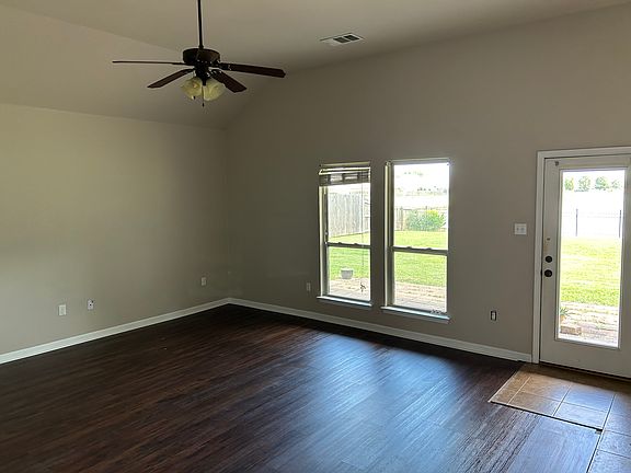 3rd image of 14208 Caribbean Dr