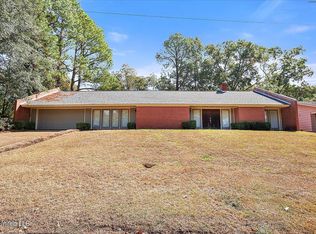 306 Hester St, Clinton, MS 39056
