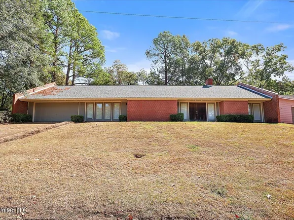 306 Hester St, Clinton, MS 39056