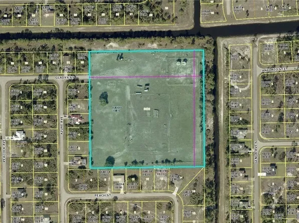1053 Gladys St, Lehigh Acres, FL 33974