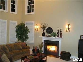 5th image of 4450 Oakwood Ln