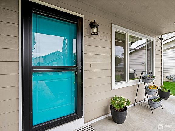 3rd image of 20121 75th Avenue Ct E