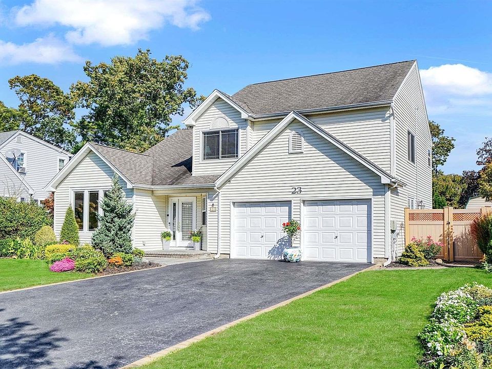 1st image of 23 Matinecock Avenue