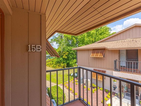 5th image of 180 MAGNOLIA WOODS COURT #15B