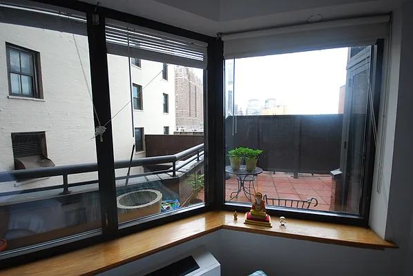 Rented by Luxury Habitat | media 38