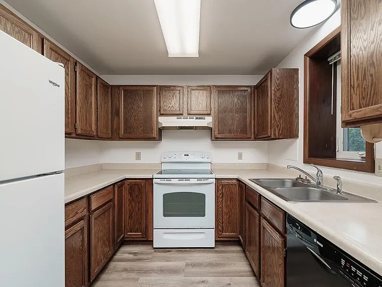 2014 Alderson Ave #D — Photo 5