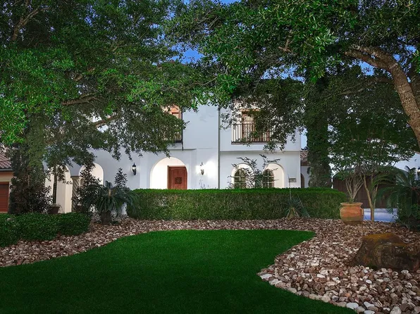 31 N Player Manor Circle, The Woodlands, TX 77382