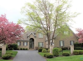 3214 Stone Wall Rd, Maumee, OH 43537