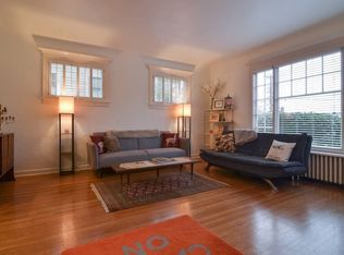 2111 5th Ave N APT B, Seattle, WA 98109