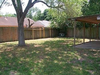 2nd image of 3423 Saratoga Dr