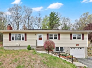 194 Breckenridge St, Palmer, MA 01069