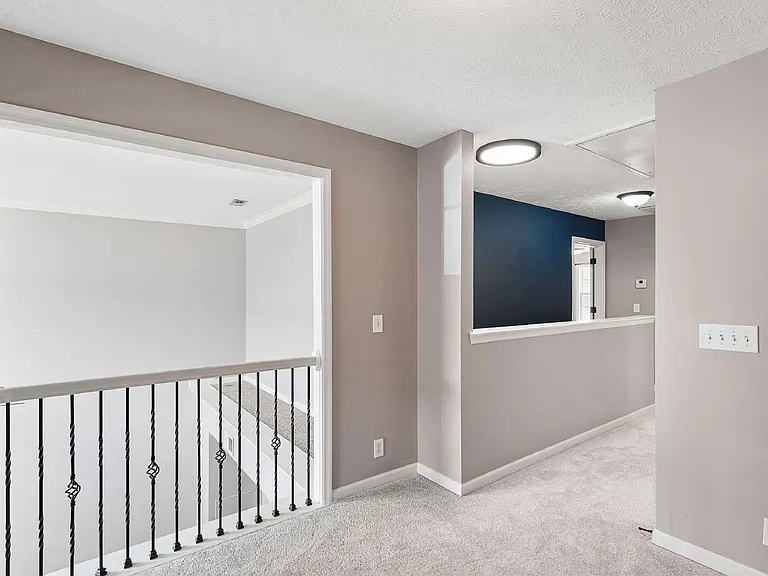 4828 Octavia St — Photo 24