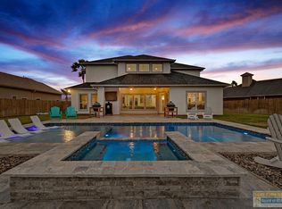 50 Whooping Crane Dr, Laguna Vista, TX 78578