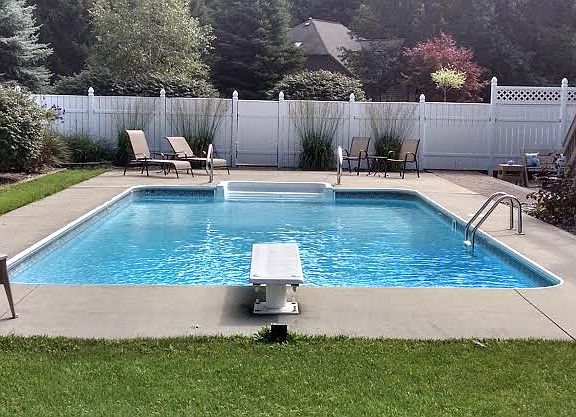 2nd image of 15482 Hofma Dr