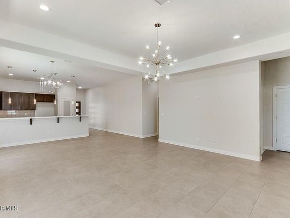 3rd image of 984 Stamfordham St