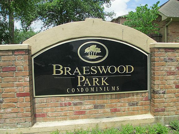 2nd image of 2255 Braeswood Park Dr APT 174
