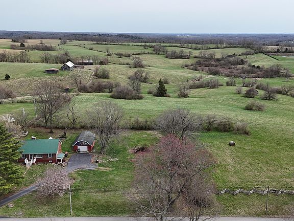 2nd image of 6708 Danville Loop 2 Rd #2