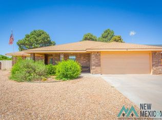 6 Rio Bonito Cir, Roswell, NM 88201