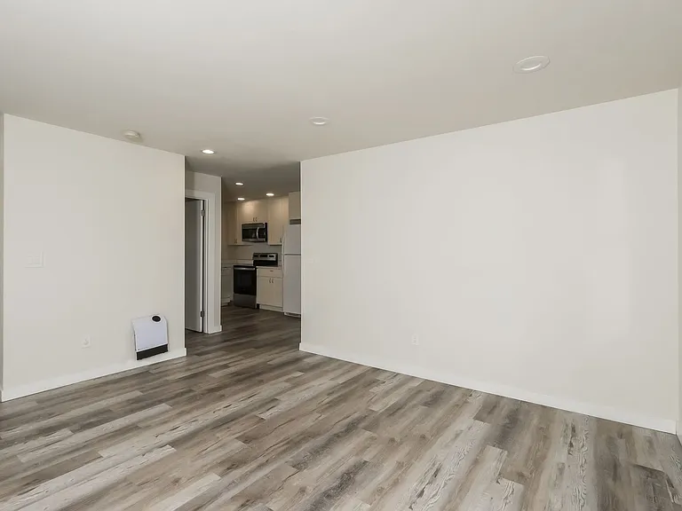 7151-7153 Fauntleroy Way SW — Photo 5