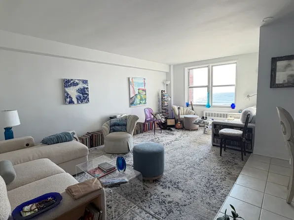 12310 Ocean Promenade, Far Rockaway, NY