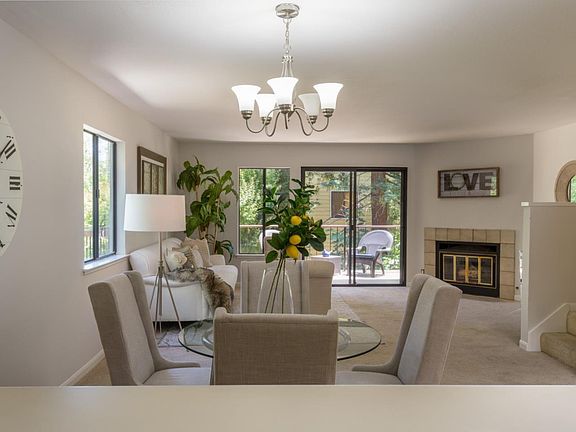 3rd image of 451 Northlake Dr APT 39