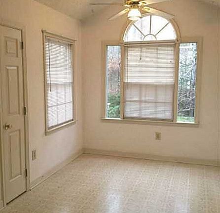 2nd image of 400 Peachtree Ln