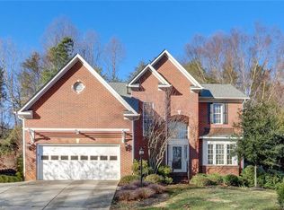 1805 Bearhollow Rd, Greensboro, NC 27410