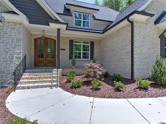 3rd image of 8204 Summersweet Ct
